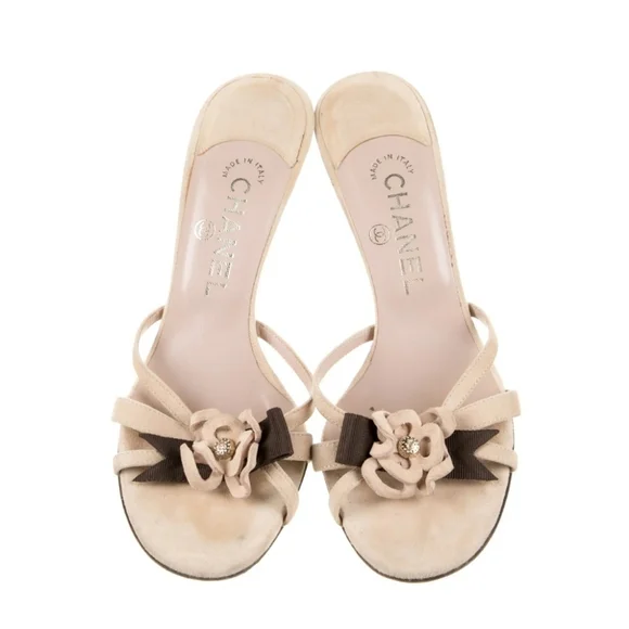 Chanel Slides Suede  Sandals with Flower decoration sz 37.5EU - Picture 3 of 5